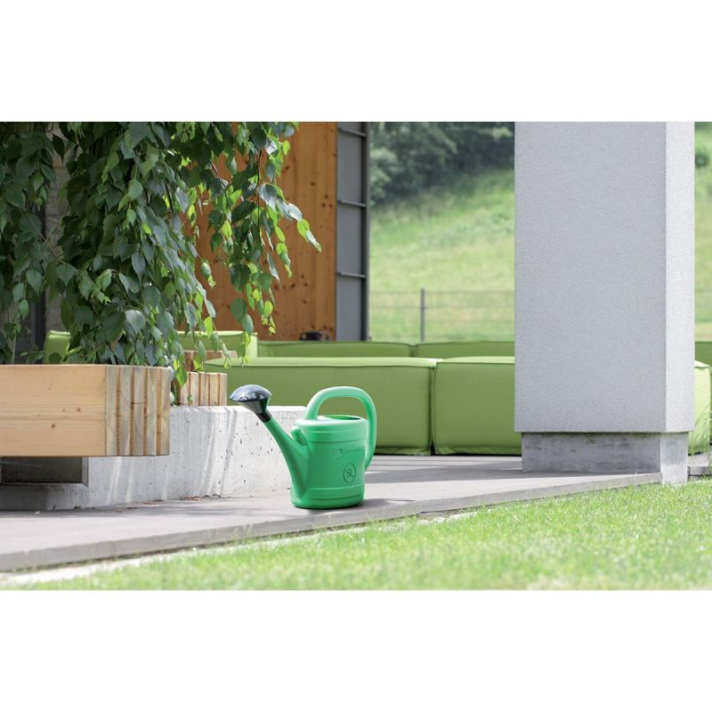 4. SPRING GREEN WATERING CAN 10L