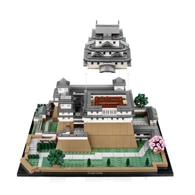 16. LEGO Architecture 21060 Himeji Castle