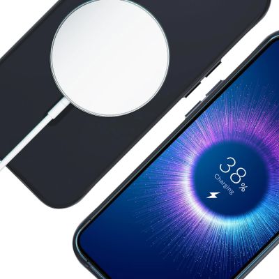 2. 3mk Smoke MagCase with MagSafe for iPhone 13 / 14 - semi-transparent