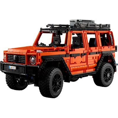 16. LEGO Technic 42177 Mercedes-Benz G 500 PROFESSIONAL Line