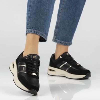 8. Women's leather shoes, sneakers, black Filippo DP7772