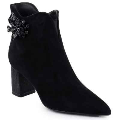 Women's leather ankle boots with a decorative heel S.Barski 52-686