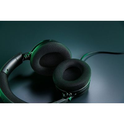 6. Razer Kraken V4 X Wired Headband Gaming Headset USB Type-C / USB Type-A Black