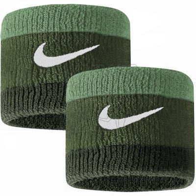 2. Nike Swoosh wristbands N0001565314OS