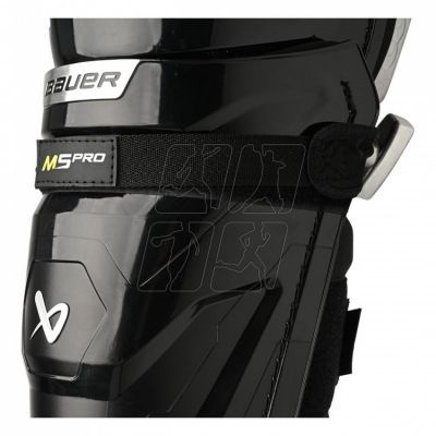 5. Bauer Supreme M5 Pro Int M 1061889 hockey shin guards