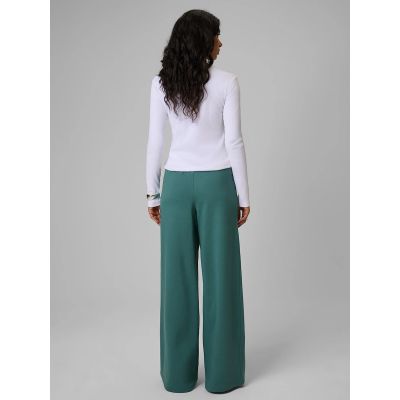2. Women's wide-leg sweatpants 4F 4FRSS26TTROF2011-46S