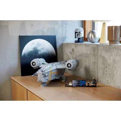 10. LEGO Star Wars 75331 Saw Blade