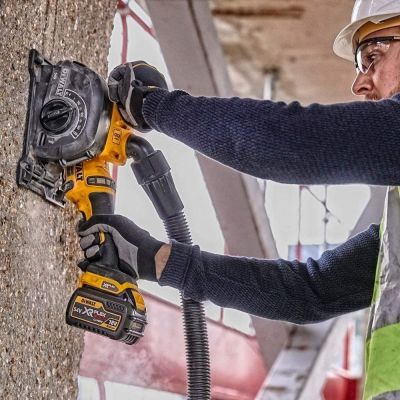 6. DeWALT DCG200T2-QW tool case