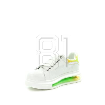 4. Goe W shoes NN2N4029