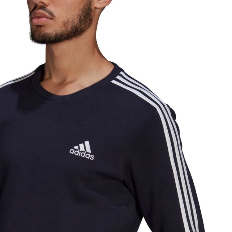 13. adidas Essentials Sweatshirt M GK9111