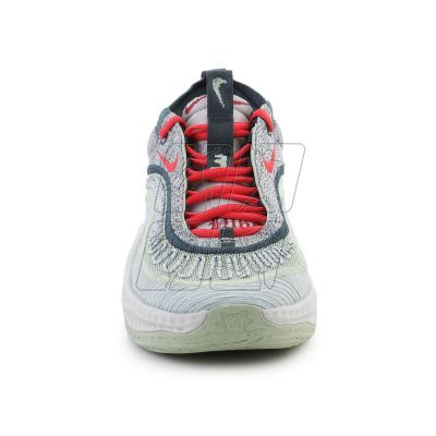 2. Nike Cosmic Unity 3 M DV2757-003 shoes