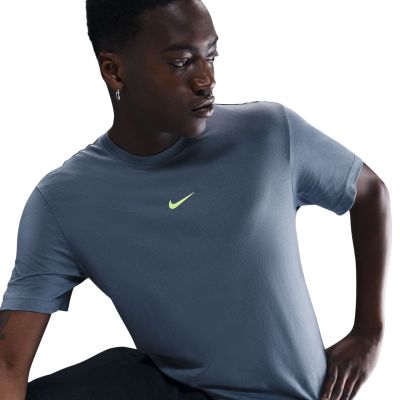 4. Nike Sportswear BB Men's T-Shirt Blue IH5067 491
