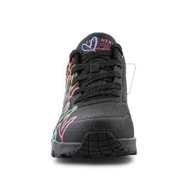 2. Skechers Highlight Love W shoes 177981-BKMT