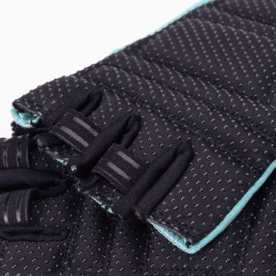 2. Women's GRIPSE Gloves