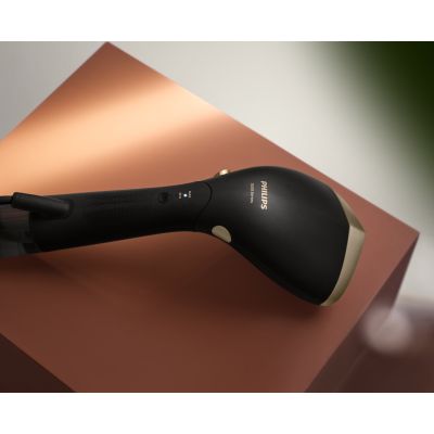 2. PHILIPS STH7060/80 Garment Steamer