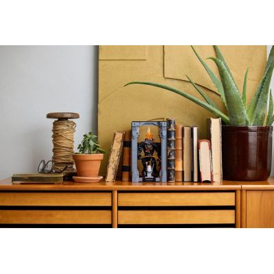 23. LEGO Icons 10367 The Lord of the Rings: Book Nook with Balrog