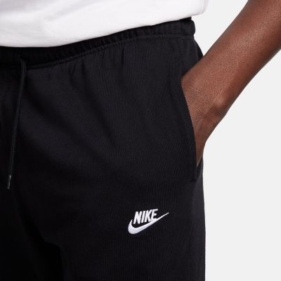 3. Nike Club Fleece Pants FQ4330-010
