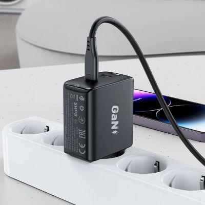 7. Fast charger GaN 35W PD 2x USB C Acefast A49 - black