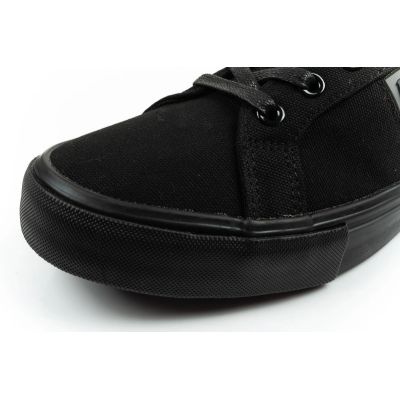 6. Lee Cooper men's sports shoes sneakers fashionable black comfortable