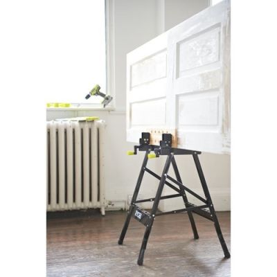 4. RYOBI RWB02 table