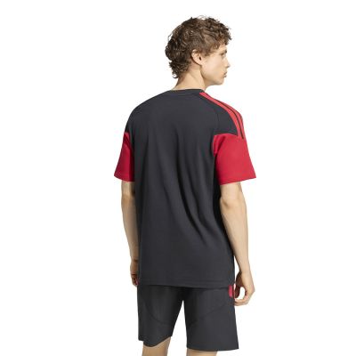 2. adidas Manchester United Tee KC4920