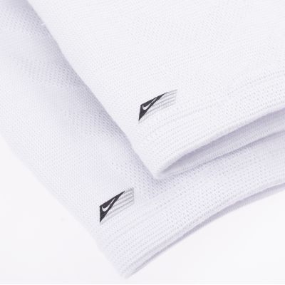 2. STREAK VOLLEYBALL KNEE PADS