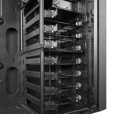 9. CHIEFTEC CW-01B-OP HOUSING