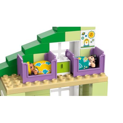 20. LEGO LEGO DUPLO TOWN 3in1 10470 Modern Family Home