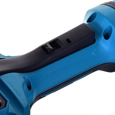 5. Makita GA900PT2 18V Angle Grinder