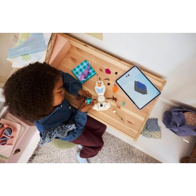 12. LEGO Disney Princess 43287 Olaf and Bruni on a Picnic