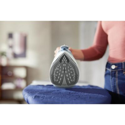 5. PHILIPS DST 5030/20 iron