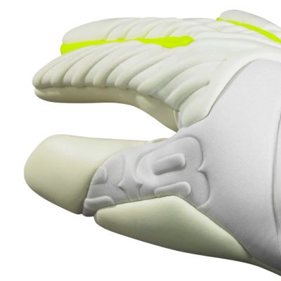 5. Select Pro Grip 88 v26 Goalkeeper Gloves White 500096