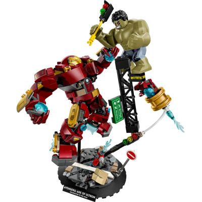 24. LEGO Marvel Super Heroes 76343