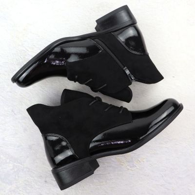 4. Women's insulated patent leather ankle boots, black, Jezzi ASA198-15