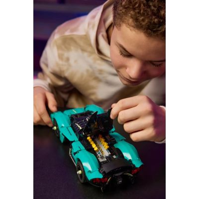 10. LEGO TECHNIC 42208 Aston Martin Valkyrie