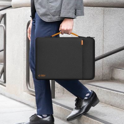16. Tech-Protect Defender RS Laptop Bag 13-14 - Black