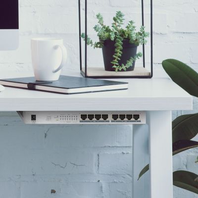 8. Zyxel GS1008-HP 8p PoE Switch (PoE+: 8) 60W Unmanaged Gigabit