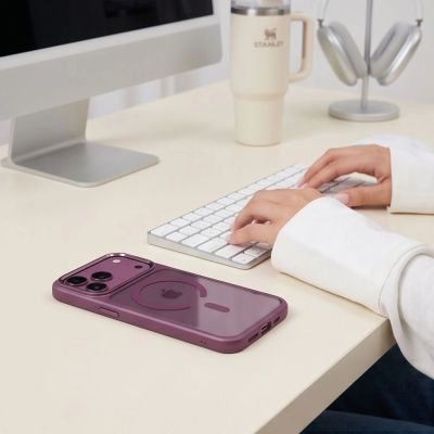 5. Tech-Protect Magmat Magsafe CC Case for iPhone 17 Pro / 18 Pro - Transparent Burgundy