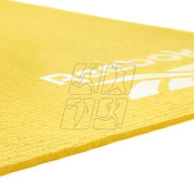 5. Reebok 4mm RAYG-11022YL yoga mat