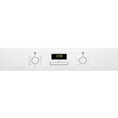3. ELECTROLUX EOF3H40BW Oven