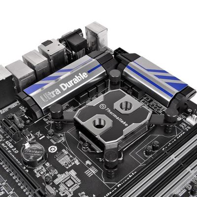 4. Thermaltake Pacific W1 CL-W022-CU00BL-A Water Block
