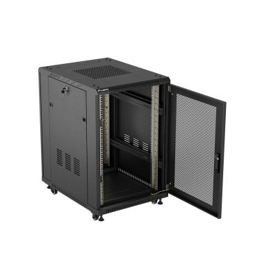 22. LANBERG FLOOR CABINET 19" 18U 600X800 BLACK