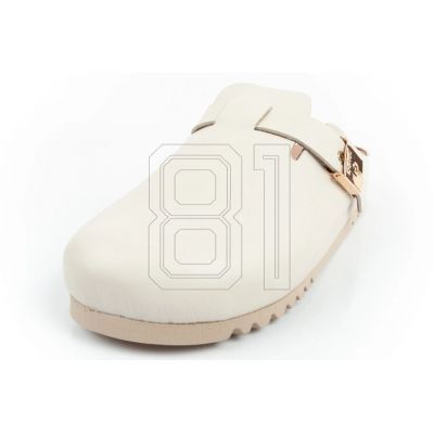 3. Scholl Grace W F306821171 Flip-Flops