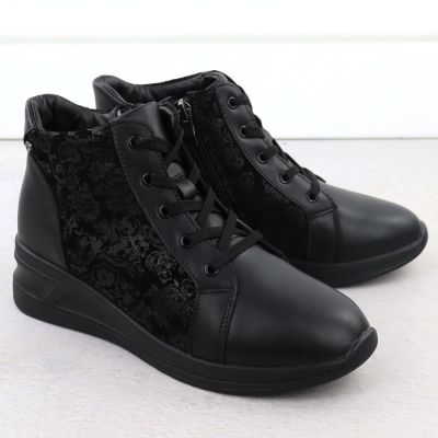 3. Women's leather ankle boots with floral pattern on a wedge heel, black Filippo DBT7280