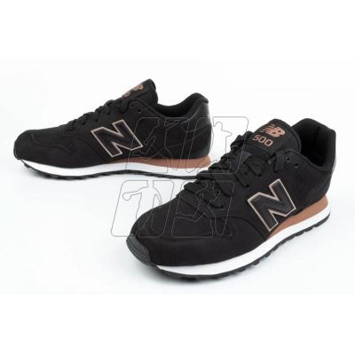 8. New Balance W GW500BR shoes