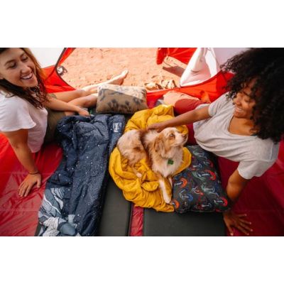 8. Compressible pillow cinch s-outer space THERM-A-REST