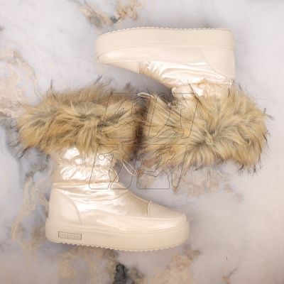 6. Big Star W INT1924B platform snow boots with fur, beige