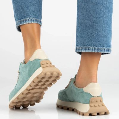 7. Leather platform sneakers in green Filippo DP7498