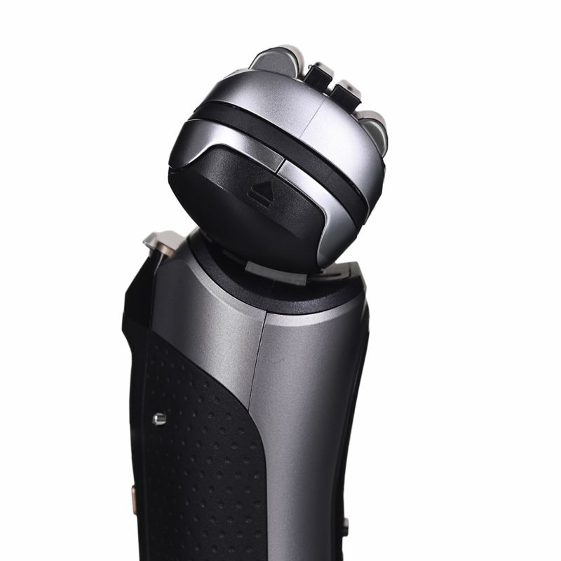 9. Braun 9575cc Shaver