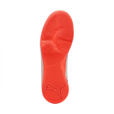 6. Puma Future 8 Play IT Jr 108627 01 football boots